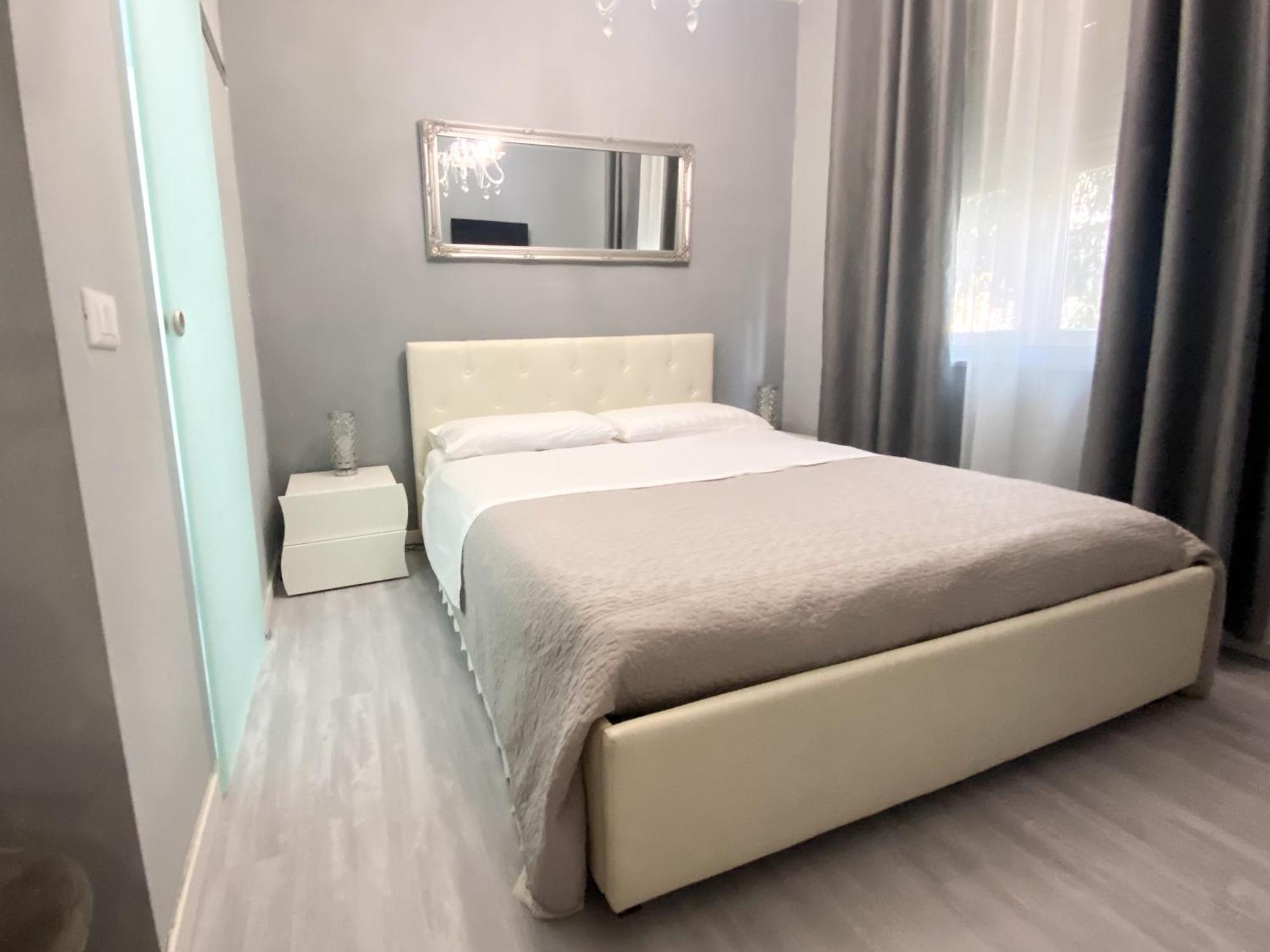 Casa Rosmini Rooms, Dolomia Best Home เตรนโต ภายนอก รูปภาพ