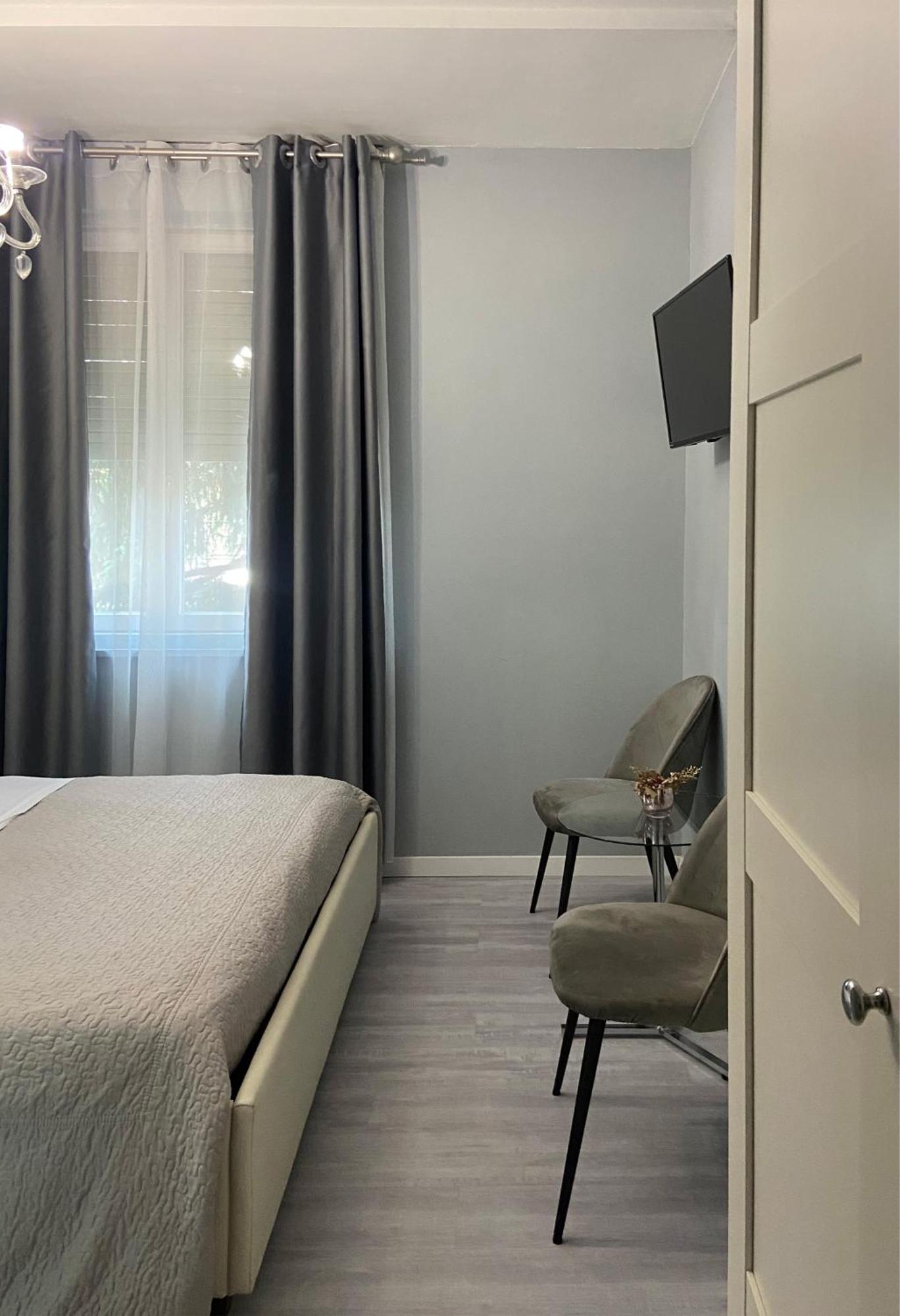 Casa Rosmini Rooms, Dolomia Best Home เตรนโต ภายนอก รูปภาพ